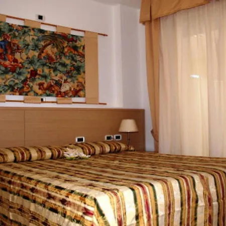 Equipped In A Seafront Apartman Bibione